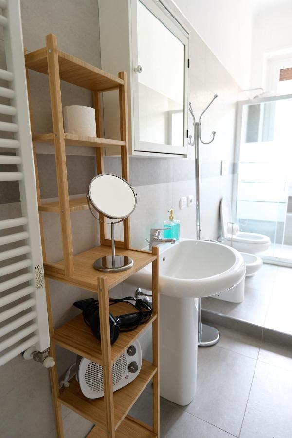 Duomo 15 Min - Cozy Artist'S Note Apartment Milano Ngoại thất bức ảnh